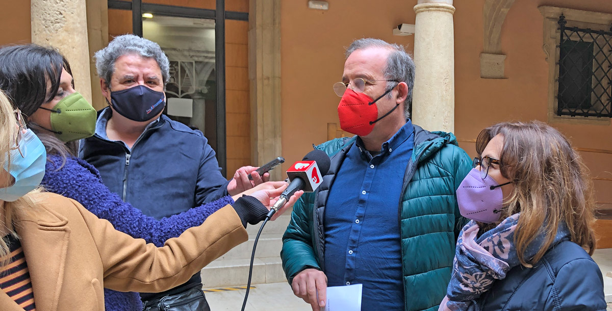 Pablo Sánchez y Salud López